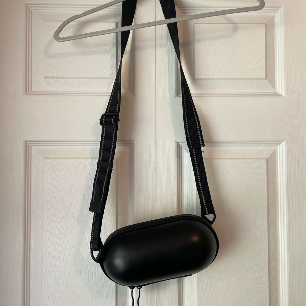 Zara Hardshell Black Purse crossbody